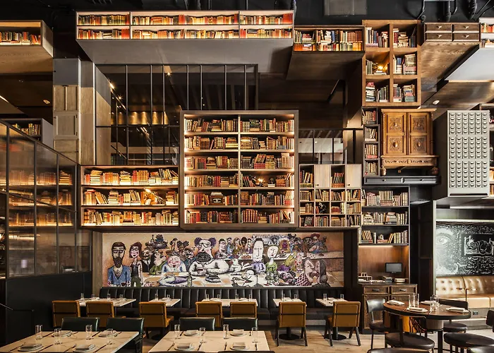 Hotel Emc2, Autograph Collection Chicago
