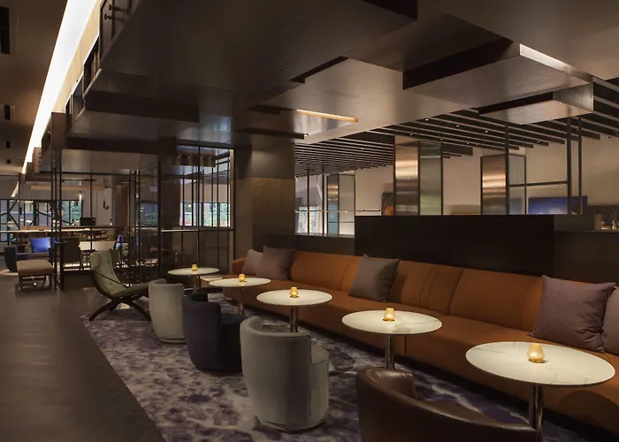 Hotel Emc2, Autograph Collection